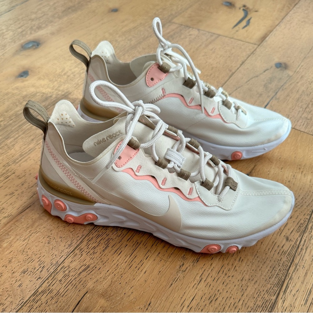 NEW Nike React Sneaker